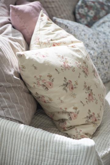 Kissenbezug beige m/coral sands Blumen Couch